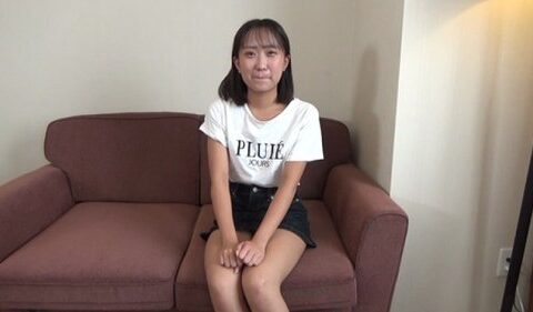 FC2-PPV-4925118 สาวคาเฟ่ผมดำหน้าใส กับชายแก่จอมล่อลวงที่ต้านไม่ไหว Nagi Hikaru
