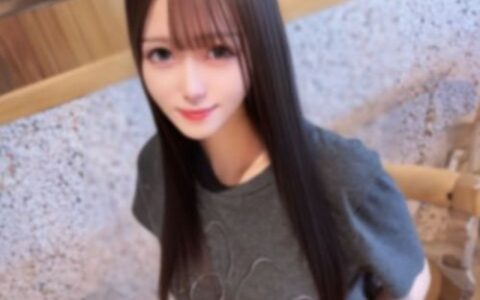 FC2-PPV-4936069 สาวนางแบบผิวขาวเนียนกับวันเดบิวต์ที่แสนแซ่บ Nagi Hikaru
